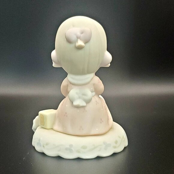 Precious Moments GROWING IN GRACE, AGE TWO Ceramic Collectible Figurine 1994 - Picture 4 of 6